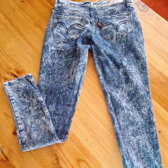 Levi 524 Skinny Stretch Jeans - Picture 2 of 7